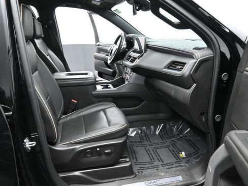 Used 2024 GMC Yukon SLT image 20