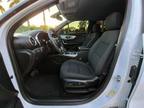 Used 2021 Chevrolet Blazer LT image 4