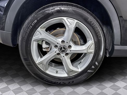 Used 2019 Mercedes-Benz GLA 250 image 36