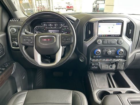 Used 2020 GMC Sierra 1500 SLT RWD image 14