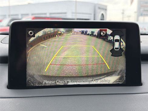 Used 2018 MAZDA CX-9 Touring w/ Touring Premium Package image 32