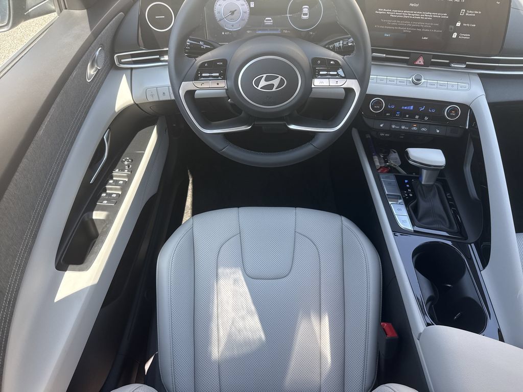 New 2026 Hyundai Elantra Limited FWD image 13