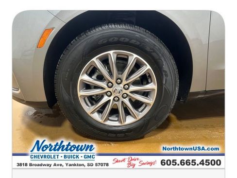 Certified 2023 Buick Enclave Essence image 12