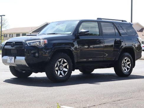 Used 2022 Toyota 4Runner TRD Off-Road Premium w/ Moonroof Package image 11