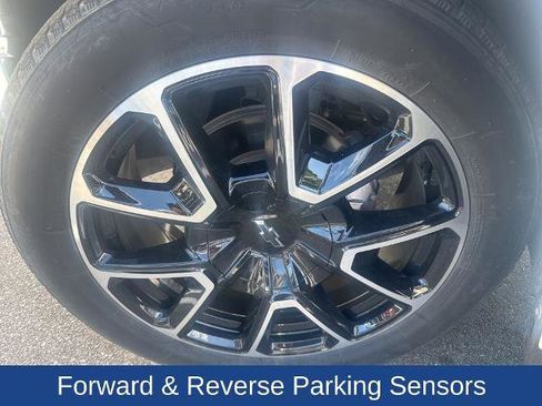 Used 2024 Chevrolet Tahoe RST w/ Luxury Package image 5