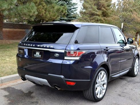 Used 2015 Land Rover Range Rover Sport HSE image 11