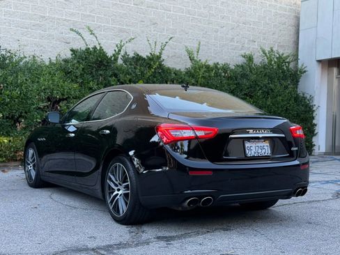 Used 2016 Maserati Ghibli image 3