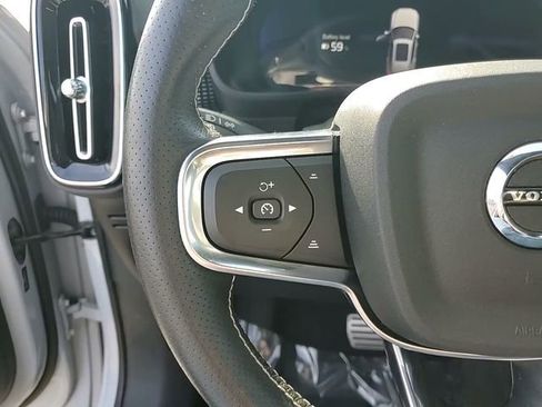 Used 2021 Volvo XC40 P8 Recharge w/ Advanced Package image 16