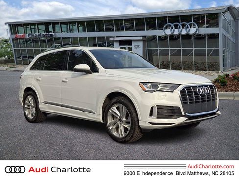 Used 2023 Audi Q7 2.0T Premium w/ Towing Package AWD/4WD image 1