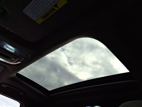 Certified 2024 Hyundai Elantra SEL w/ Convenience Package image 15