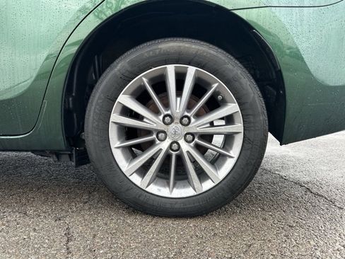 Used 2014 Toyota Corolla LE image 6