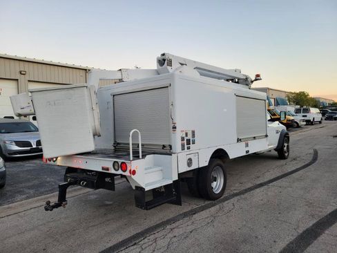 Used 2017 RAM 5500 Tradesman w/ Power & Remote Entry Group RWD image 6