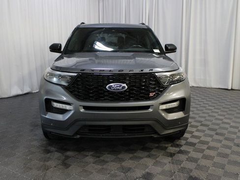 Used 2021 Ford Explorer ST w/ Equipment Group 401A image 2