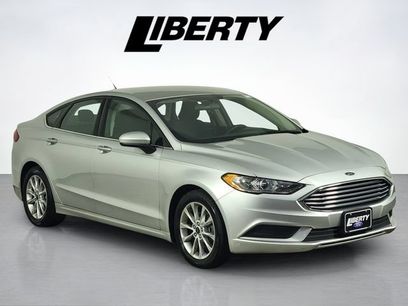 Certified 2017 Ford Fusion SE w/ Fusion SE Technology Package