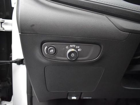 Used 2025 Buick Encore GX Preferred image 15