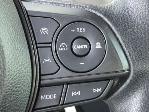 Used 2023 Toyota Corolla LE FWD image 14