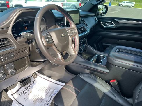 Used 2022 Chevrolet Tahoe RST w/ Sport Performance Package AWD/4WD image 14