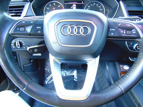 Used 2018 Audi Q5 2.0T Premium image 19