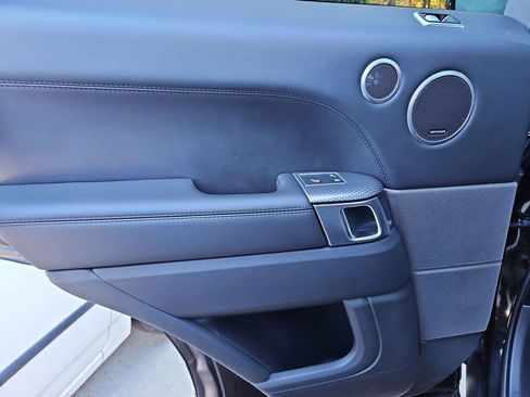Used 2019 Land Rover Range Rover Sport Supercharged image 33