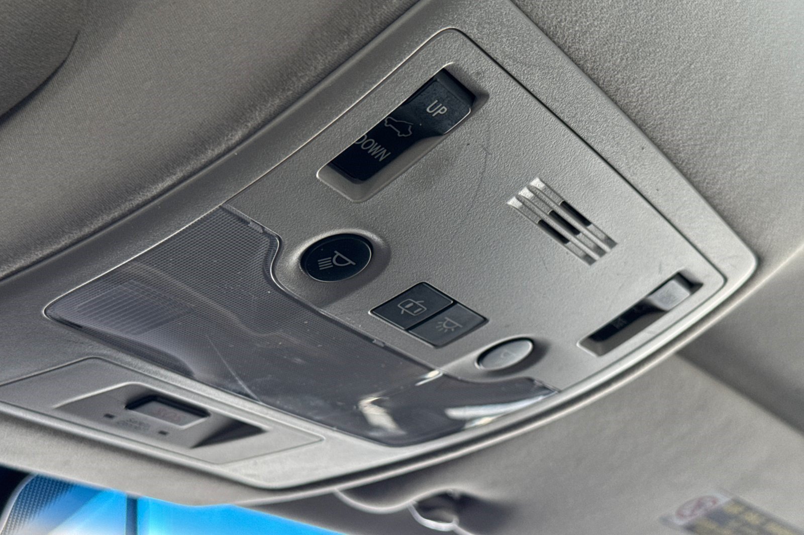 Used 2014 Lexus ES 300h w/ Luxury Package w/Bamboo Trim FWD image 22