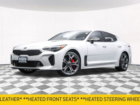 Used 2020 Kia Stinger GT image 2