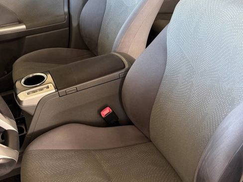 Used 2014 Toyota Prius V Two image 7