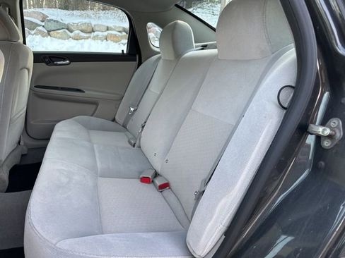Used 2013 Chevrolet Impala LS image 8