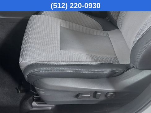 Used 2025 Subaru Outback Premium image 23