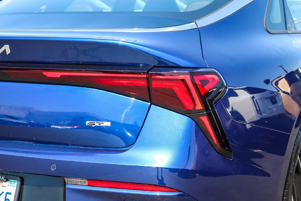 Certified 2025 Kia K5 GT-Line w/ GT-Line Premium Package FWD image 7