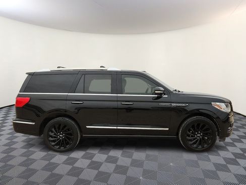 Used 2020 Lincoln Navigator Reserve w/ Equipment Group 208A Reserve AWD/4WD image 5