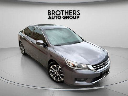 Used 2014 Honda Accord Sport image 1