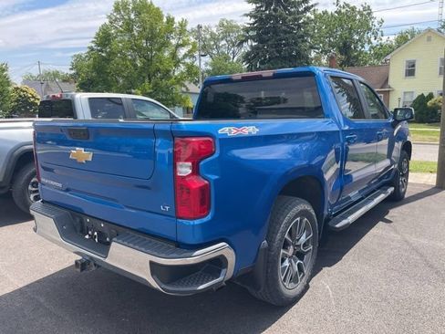 Used 2023 Chevrolet Silverado 1500 LT w/ Protection Package AWD/4WD image 3