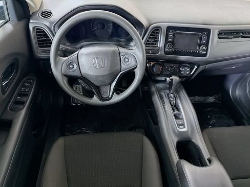 Used 2022 Honda HR-V LX image 3