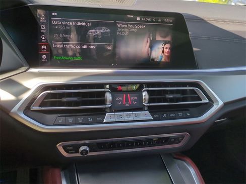 Used 2022 BMW X6 xDrive40i w/ Premium Package image 16