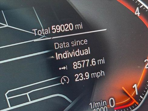 Used 2022 BMW X7 xDrive40i w/ Premium Package AWD/4WD image 8