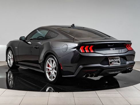Used 2024 Ford Mustang GT Premium RWD image 6