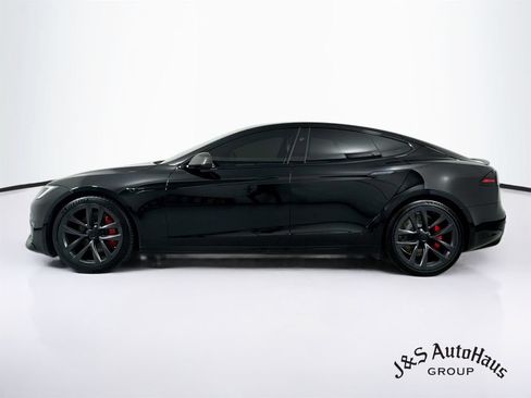 Used 2023 Tesla Model S Plaid AWD/4WD image 4