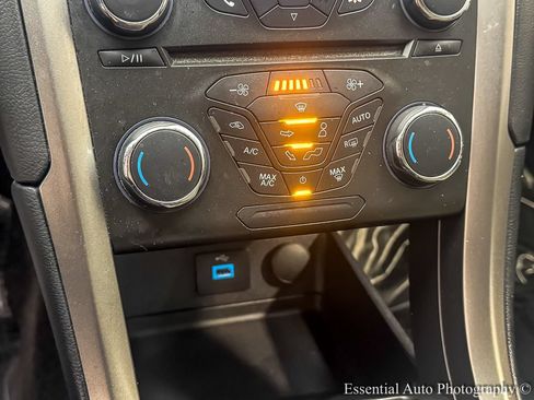 Used 2018 Ford Fusion S FWD image 17