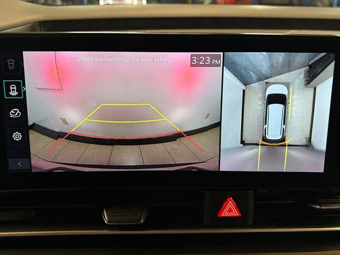 Used 2025 Kia Carnival SX Prestige FWD image 22