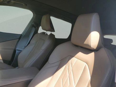 Used 2025 BMW X3 xDrive30i w/ Premium Package image 22