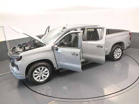 Used 2024 Chevrolet Silverado 1500 Custom image 66