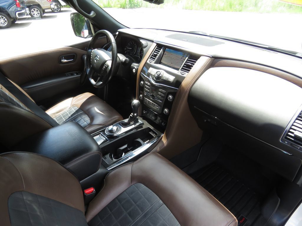 Used 2020 Nissan Armada Platinum w/ Platinum Reserve Package AWD/4WD image 14