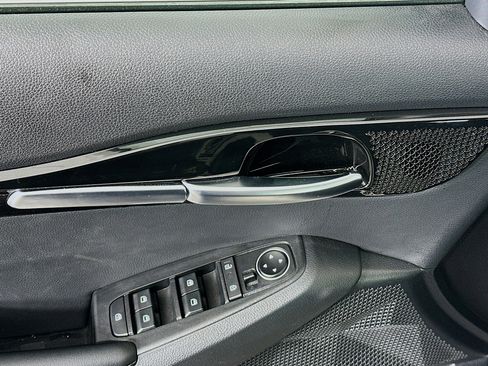 Used 2024 Kia Seltos S image 15