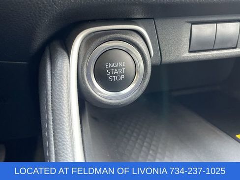 Used 2025 Toyota Grand Highlander AWD image 17