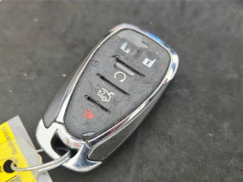 Used 2018 Chevrolet Equinox LT FWD image 21