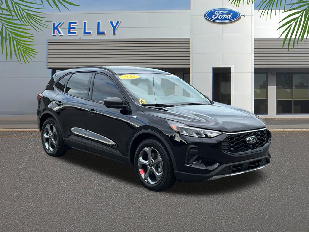 Certified 2025 Ford Escape ST-Line FWD image 7