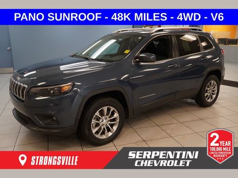 Used 2021 Jeep Cherokee Latitude Lux w/ Sun & Sound Group AWD/4WD image 1