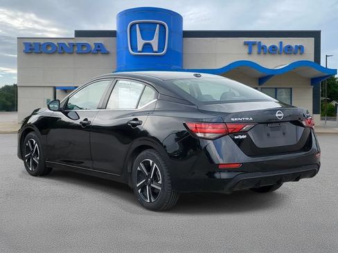 Used 2024 Nissan Sentra SV FWD image 3