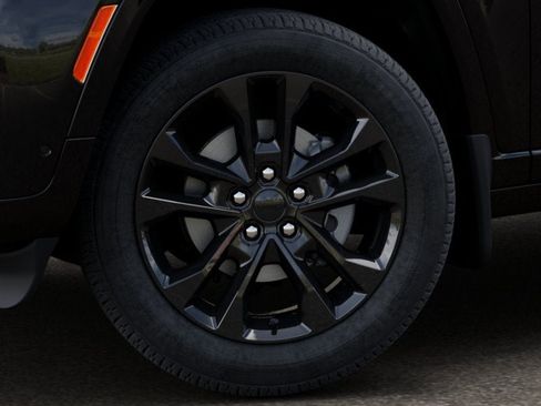 New 2026 Jeep Grand Cherokee Limited Reserve AWD/4WD image 22