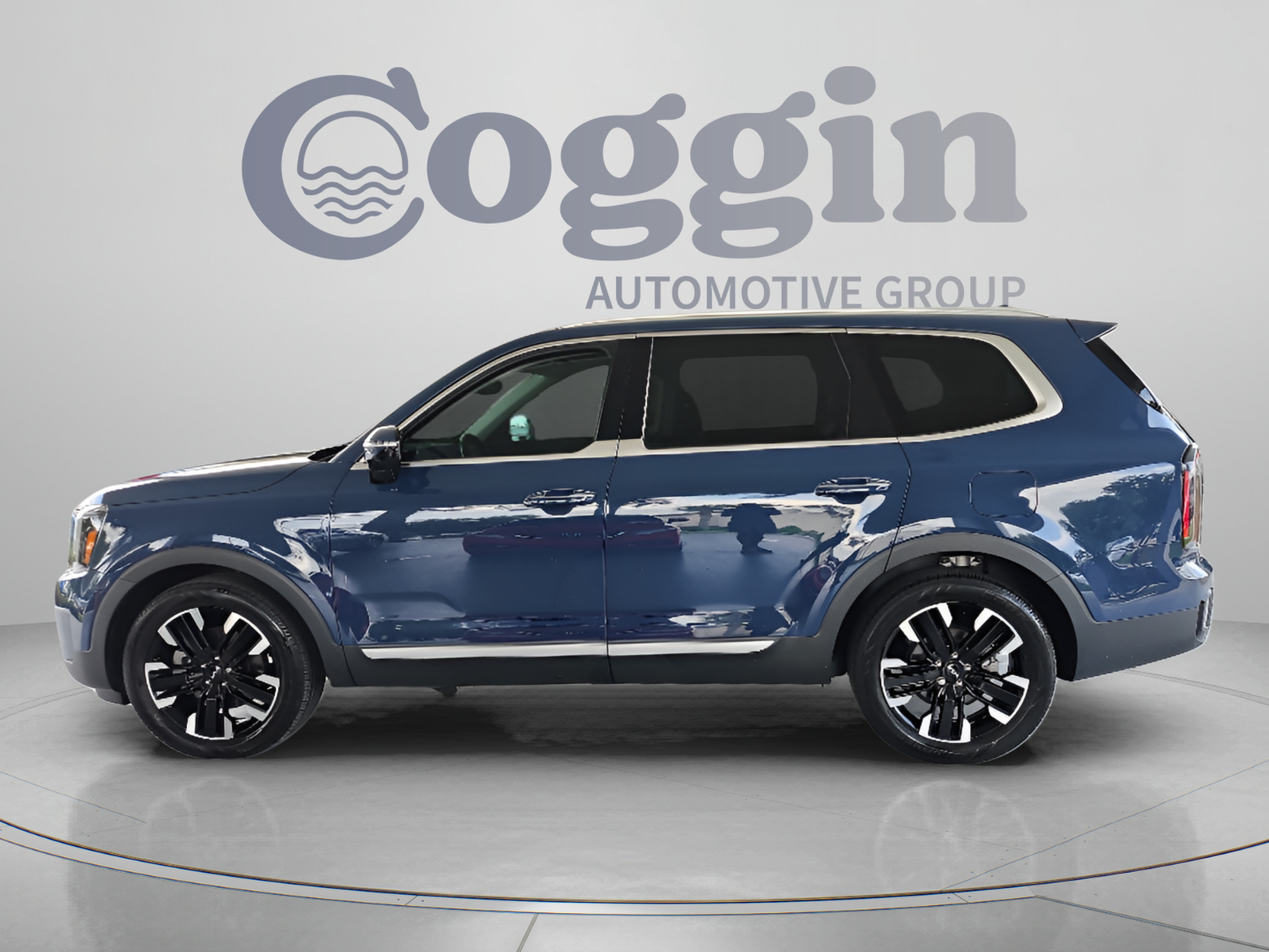 Used 2023 Kia Telluride SX Prestige AWD/4WD image 2
